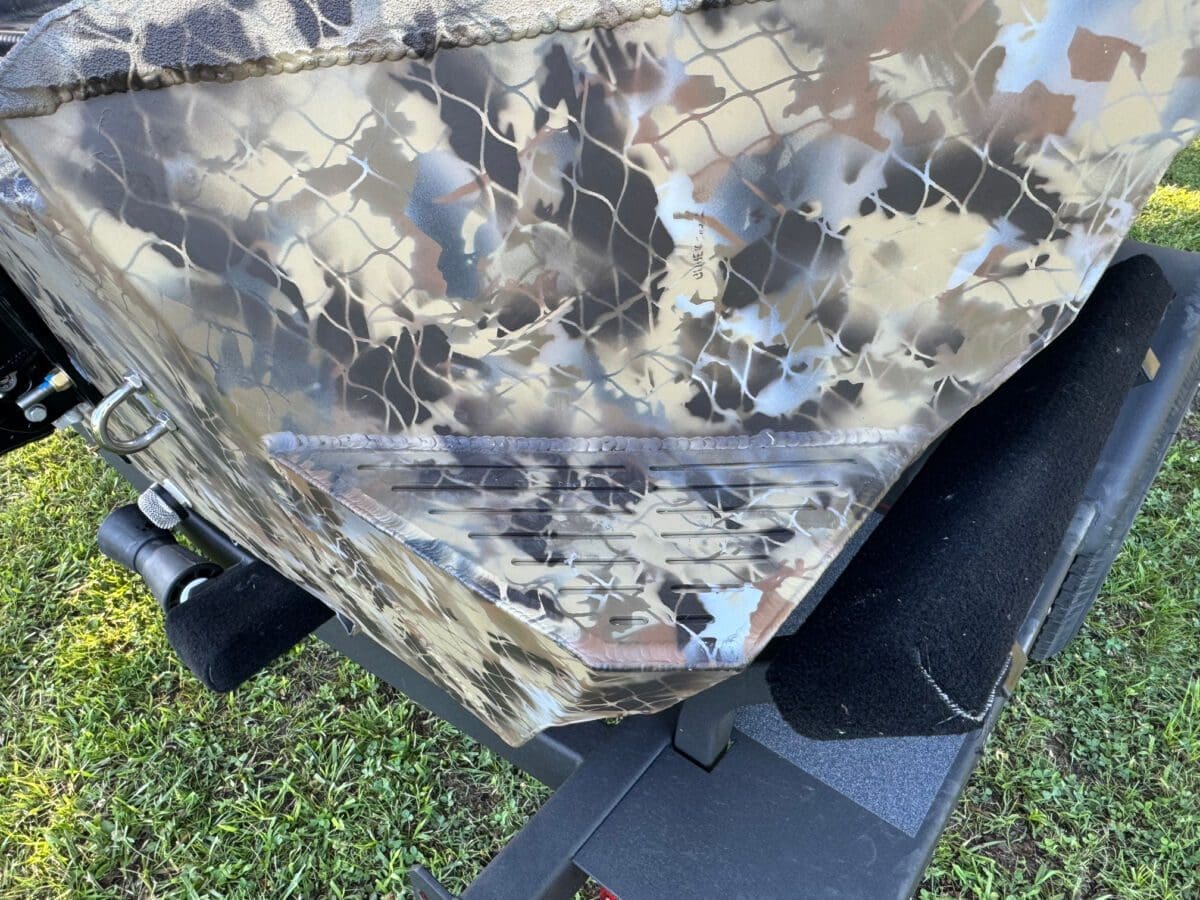 Features | River Warrior Side Console | Excel Boats